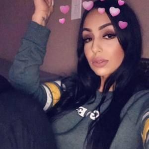 Meet your Posher, Veronica